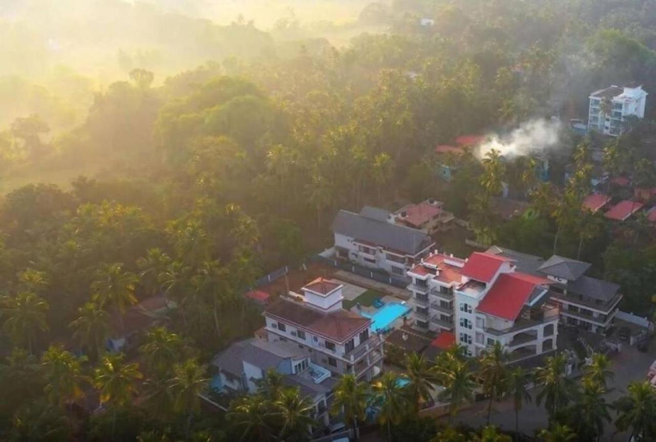 Luxury Rental With Kids Playroom In Goa 卡兰古特 外观 照片